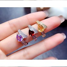 秒發黃楊木雕貓可愛簡約傲嬌招財小貓手把件文玩隨身盤玩動物車內裝飾工藝品手把件小桌面擺件日式可愛木質卡通動物純手工 歷史價格詳細信息