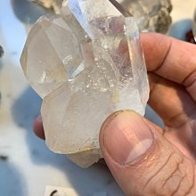 兆鑫生活館-天然白水晶/原石/水晶柱/亮皮水晶/晶簇/擺件/378g 歷史價格詳細信息