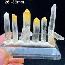 天然水晶 阿賽斯特萊巴西七彩虹超七黃水晶四件 紅綠粉白幽靈髮水晶球石手珠手排黑銀鈦超七碧璽舒俱來佛牌項鍊印章KG公斤分木 歷史價格詳細信息