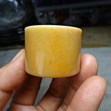 和闐黃玉 稀有珍品 巧雕【喜從天降 福到眼前】手盤件(值得收藏)約4.8ㄨ3.6ㄨ2cm(79.3g)=A3-342 歷史價格詳細信息