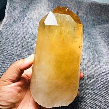 極光23紫鈦晶水滴吊墜 珍藏品 尺寸:35.7*20.8mm 此物屬高檔商品 售出不退換 歷史價格詳細信息