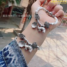 【小樓】韓國時尚幾何小眾個性耳環女高級感滿鋯鑲嵌新款獨特氣質耳飾 歷史價格詳細信息