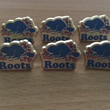 ROOTS 別針 胸章 徽章~下標前請務必先詢問存貨量,謝謝! 歷史價格詳細信息