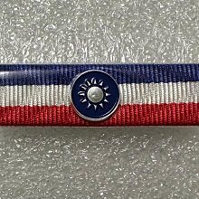 可欣台灣精品：中國國民黨黨旗徽章（約1.5*1.2公分/胸章/有金色銀色） 歷史價格詳細信息