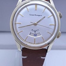 【Jessica潔西卡小舖】CHARRIOL夏利豪石英女錶,~附原裝錶盒及吊牌 歷史價格詳細信息