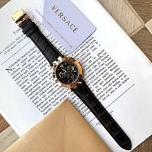 現貨VERSACE V-Race 金色框 黑色面錶盤 金色配銀色不鏽鋼錶帶 石英 男士手錶 VEBV00519 凡賽斯腕錶 歷史價格詳細信息