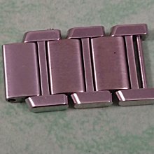 *** 卡地亞坦克Cartier tank must de vermeil*** 歷史價格詳細信息