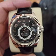 （已交流）卡地亞 Cartier Baignoire Allongee 大眼晴機械錶。單盒全。白k金。手上錬 歷史價格詳細信息
