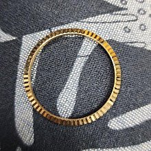 68273 68278 中型精鑲天然鑽石金字塔圈 每顆約2分 總重1.15錢 黃K金材質 附店保 大眾當舖 編號L547 歷史價格詳細信息