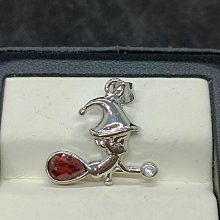 * 薇婷小鋪 * 帶黑骨幹天然橙月光石貓爪小扣頭吊飾 31 歷史價格詳細信息