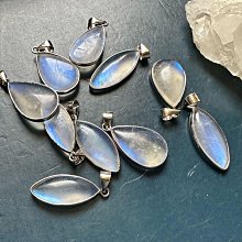 隨機發27枚銀元+帶箱子 一半清朝時期銀元一半民國銀元鐵銀元 仿古品 古玩古董收藏嬄 歷史價格詳細信息