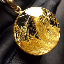 天然鈦晶吊墜 髮絲粗順，純白體鈦晶，金光閃閃，佩戴可招財 搭配14K碧璽鏈子，尺寸約24.3*16*11mm 此物屬高檔商品 售出不退換 歷史價格詳細信息