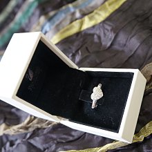 奧地利製 Swarovski 施華洛世奇 水晶 鬱金香 別針 胸針 歷史價格詳細信息