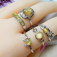 《精品百貨》天然漂亮漸層紫水晶手排 ~重量31.2克(隨機出貨) 歷史價格詳細信息