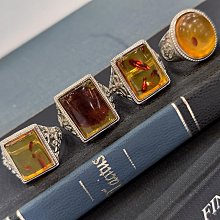 天然琥珀蜜蠟通孔小魚墜子雞油黃帶皮巧雕 雙面雕配飾 年年有餘 歷史價格詳細信息