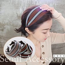 韓國進口! 寬條紋配布.英文字母.圓領T 歷史價格詳細信息