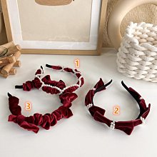 {朵朵韓飾} B8058 韓國直送(正韓)-法式氣質紅色絲絨珍珠蝴蝶結髮箍(三款) 歷史價格詳細信息