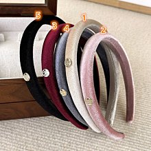 {朵朵韓飾} C1984 韓國直送(正韓)-法式氣質羽毛抓夾(二色) 歷史價格詳細信息