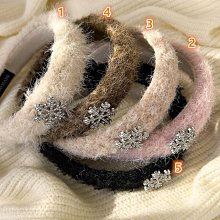 {朵朵韓飾} C2507 韓國直送(正韓)-氣質甜美珍珠紅色小抓夾(三款) 歷史價格詳細信息