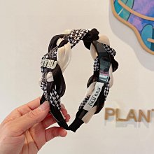 配飾 高級質感 小包包 女2024新款 潮 小衆 菱格 鏈條包 單肩包 斜挎包 水桶包 百搭-陽光優選 歷史價格詳細信息