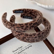 {菲兒韓國飾品} C3733 韓國直送(正韓)-個性氣質銀色愛心吊墜項鍊 歷史價格詳細信息