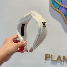 Leann代購~新款丹寧牛仔迷你枕頭包單肩波士頓手提斜挎包2024女包高顏值 17*11cm 配包裝盒 歷史價格詳細信息