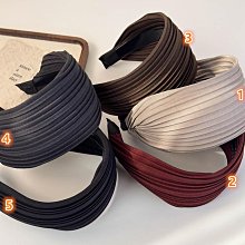 {朵朵韓飾} C1990 韓國直送(正韓)-法式氣質純色pu皮質寬邊髮箍(五色) 歷史價格詳細信息