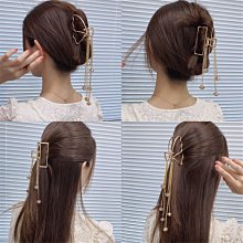 流蘇蝴蝶抓夾大號高級感發夾女后腦勺鯊魚夾簡約發飾ins高顏值~特價 歷史價格詳細信息