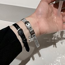 現貨-Y2K甜酷-彩色寶石-愛心  無耳洞 耳夾耳環(附矽膠軟墊)【913030】盤香耳夾 歷史價格詳細信息