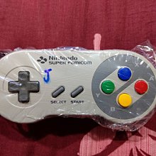 超級任天堂 原廠日製主機*1、原廠手把*2、日卡遊戲*6、Gameboy 轉接卡*1、 原廠公事包*1 組合 出售 歷史價格詳細信息