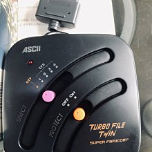 拚最便宜WII.WIIU原廠最新型含動感右手.可玩渡假勝地動感操控右手含紅外線感應器.拚最便宜9成新內建強化器型的把手 歷史價格詳細信息