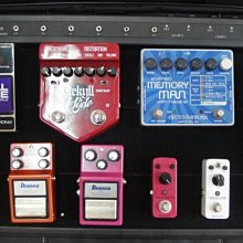 現貨供應中 含特典杯套【遊戲本舖】最終幻想 VII 重生 中文限定版 全新現貨 歷史價格詳細信息