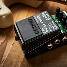 BOSS RE2 Space Echo 殘響效果器 原廠保固5年 歷史價格詳細信息