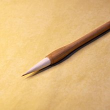 紫砂泰斗的天價紫砂壺 顧景舟款繪琺瑯彩紫砂壺     顧景舟，宜興最著名的七大藝人之一（顧景舟、任淦庭、吳雲根、裴石民、王寅春、朱可心、蔣蓉）。其作品充份表 歷史價格詳細信息