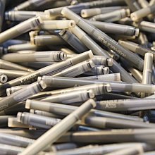 【Penworld】瑞士製 VICTORINOX維氏 8.2050.B1紅 指甲鉗.指甲剪 歷史價格詳細信息