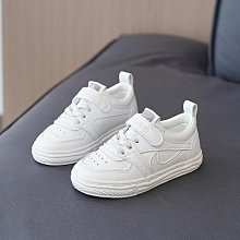 兒童運動鞋2023春秋新款男童女童阿甘鞋透氣休閒鞋中大童質感 歷史價格詳細信息