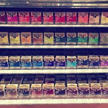 板橋酷酷姐美術！日本九陽堂精毫面相筆「小」毛長約1.5公分！買幾隻運費一次請直接改！ 歷史價格詳細信息