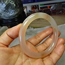 《藍晶寶石玉石特賣區》→〈圓球系列 〉→天然清透飄花金黃藍田玉拋亮圓球（180克）→W1750 歷史價格詳細信息