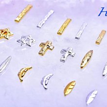 美甲樂園福利社~ 【超值搖滾區】E37 超百搭 金銀長方形 愛心 金屬框 寶石框 美甲材料 歷史價格詳細信息