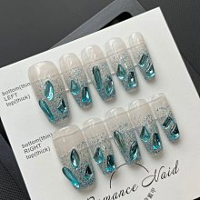 【人魚眼淚】富家千金珍珠穿戴式美甲片香檳滿鑽中長版假指甲貼片 歷史價格詳細信息