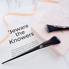 KVD Beauty 控蜜粉餅 絲柔 清爽 飾底 裸妝 粉凝霜 粉底霜 粉底 潤色隔離霜 遮痘印 粉凝霜 固妝 啞光 歷史價格詳細信息