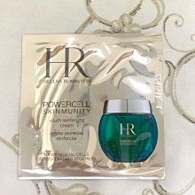 週二免運????香奈兒禮盒????珍珠光感淨白勻亮精華/奢華金燦賦活粉底精萃/溫和雙效眼部卸妝液10ml/1號紅色山茶花活能精萃/乳霜/5ml 。盒子可能有壓痕 歷史價格詳細信息