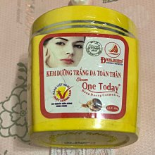 One Today【禮筑外文書店】(精裝) 歷史價格詳細信息