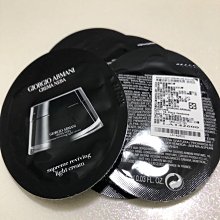 Giorgio Armani 亞曼尼 輕透亮高光持妝蜜粉餅3.5g-公司貨 歷史價格詳細信息