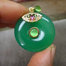 《藍晶寶石玉石特賣區》→〈包臺項鍊系列〉→附證書  天然冰種清透綠玉髓大橢圓形包臺項鍊→Z137 歷史價格詳細信息
