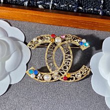 【熱賣精選】2023CHA   香  同步上新別針 珍珠水鑽胸針胸花明星大牌同款 歷史價格詳細信息