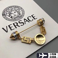 【熱賣精選】  VERSACE 歐美復古方形大V發夾簡約少女劉海邊夾一字夾側邊金屬頭飾明星同款 歷史價格詳細信息