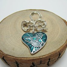 【熱賣精選】薇薇安Vivienne Westwood 丁香花綠葉大土星胸針E8012 歷史價格詳細信息