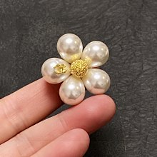 CH  香 立體的樹葉胸針 黃銅材質~妖精館 歷史價格詳細信息