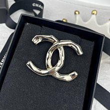 倉庫直銷#香 愛心光面手鐲 鑲鑽鏤空字母手環 開口手鐲 編號5083 歷史價格詳細信息